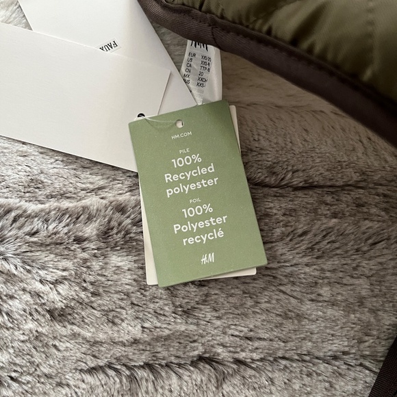 Dog Coat (NWT) - Picture 9 of 10